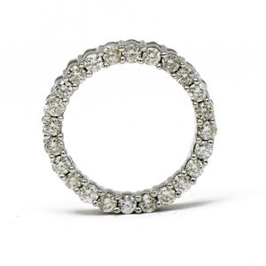 Classic Diamond Circle Pendant